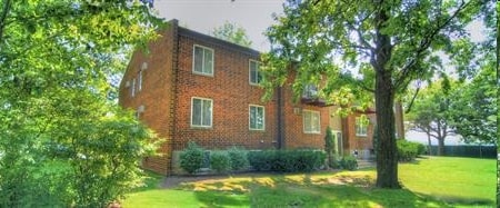 Oak Hill Apartments