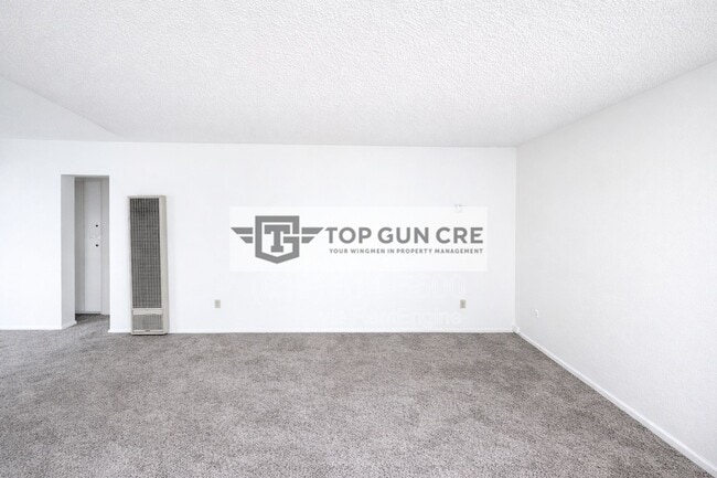 Photo - 3030 Monroe Ave Unit 5