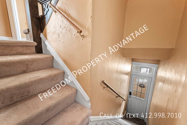 Photo - 448 Ruxton St Unit 2