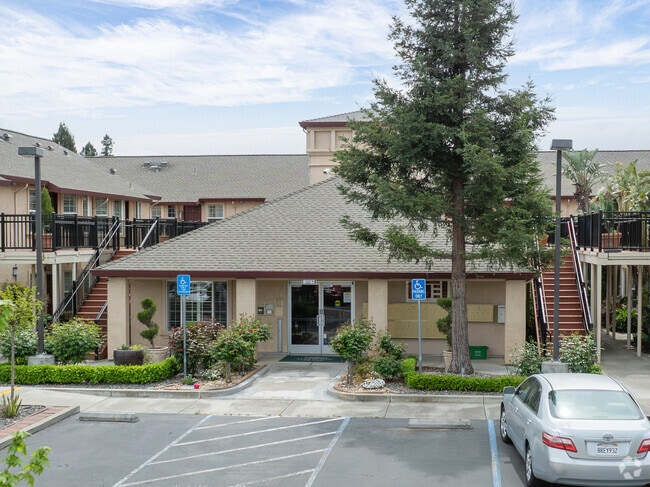 Alternate Photo - Acacia Glen Senior Apartments