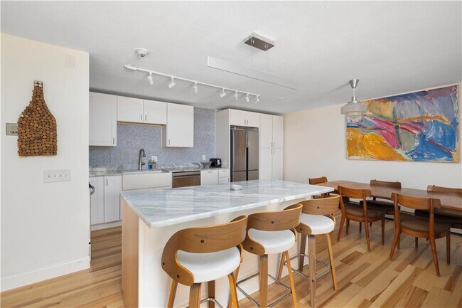 Photo - 66 Girard Ave Condo Unit 110