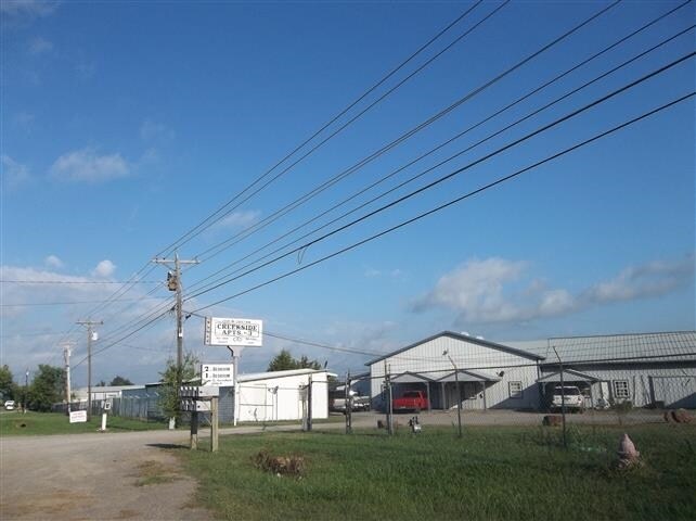 Heartland Apartments - Heartland Apartments