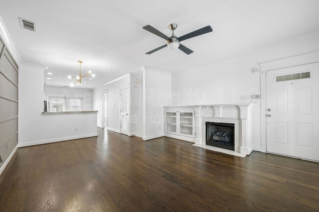 Photo - 2110 Gorman Grove