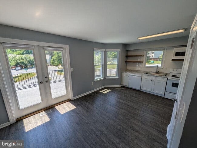 Photo - 15300 Gunsmith Terrace