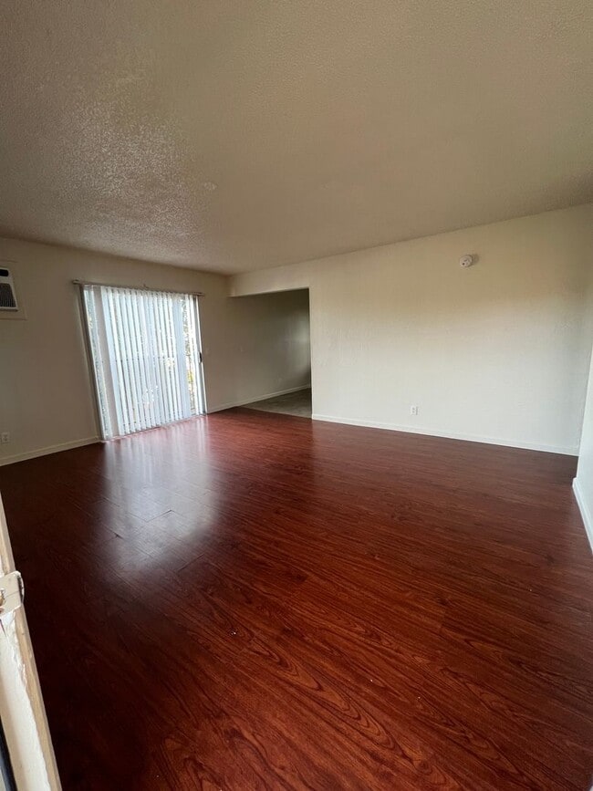 Photo - 2 BED 1 BATH - UPSTAIRS END UNIT & PET FRI... Unit 1575-20