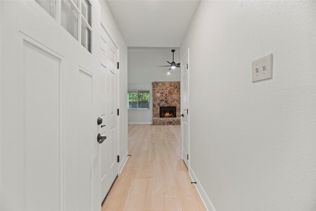 Building Photo - 17310 Chapel Pine St Rental