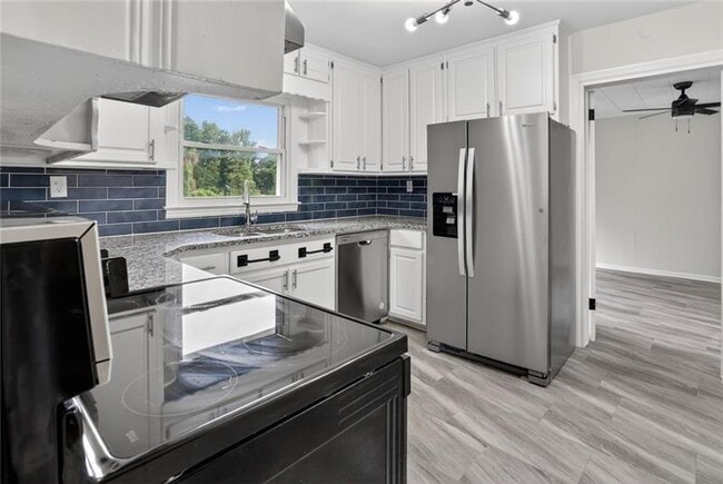 Photo - 3081 Glendale Ct