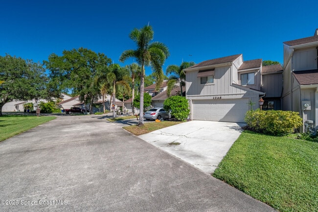 Photo - 1248 Admiralty Blvd