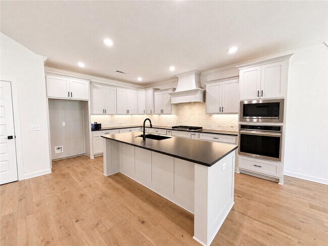 1308 Cittadella Ave