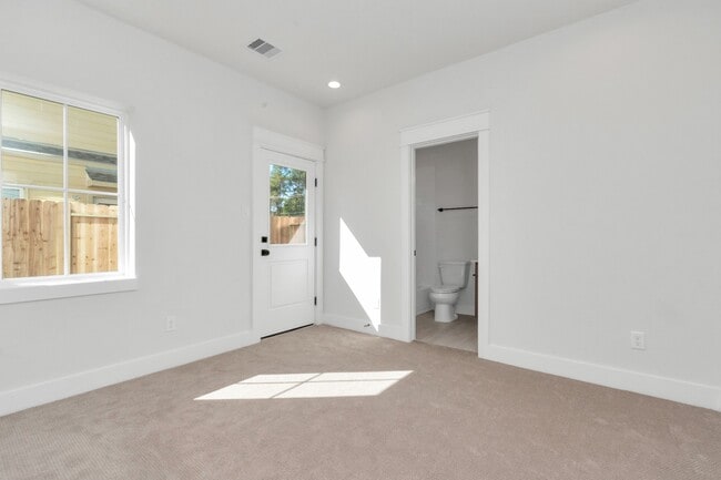 Photo - 5418 Wheatley St