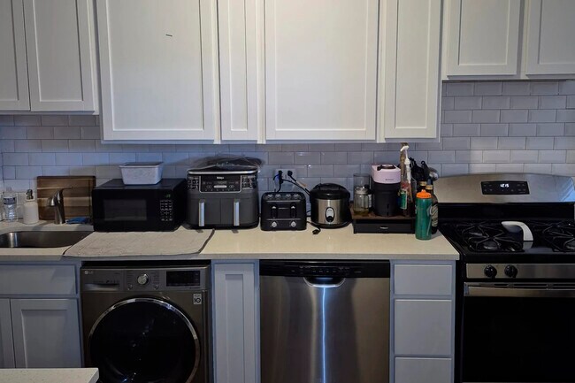 Photo - 312 Lee St Unit 945-1