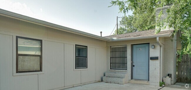 Building Photo - 304 John N Garner Cir Rental