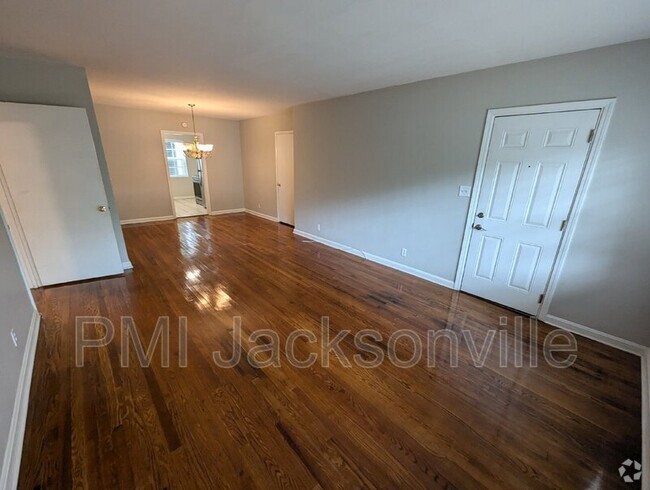 Building Photo - 1886 San Marco Blvd Unit Apt 1