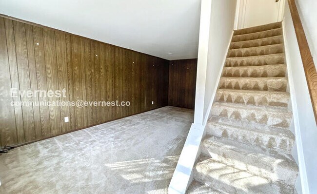 Photo - 9713 Hagel Cir Unit B