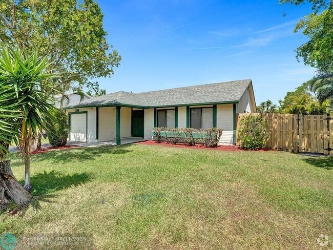 Building Photo - 3216 NW 105th Ave Rental