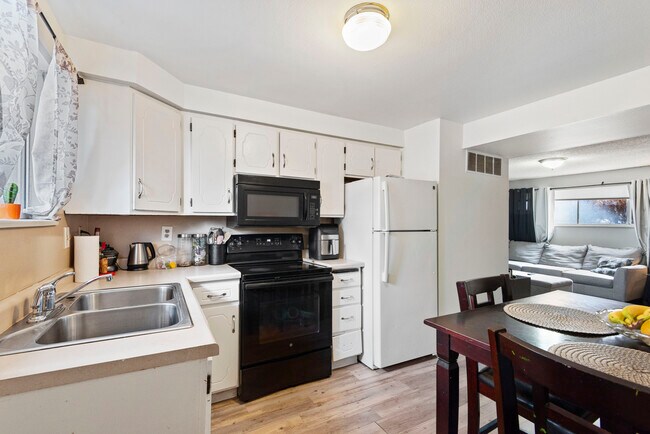 137 E 1100 S Unit Bridgestone Place Apartmetns