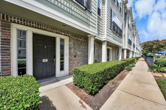 Photo - 3001 Murworth Dr Unit 904