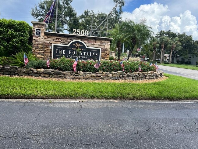 Building Photo - 2500 Winding Creek Blvd Unit E103