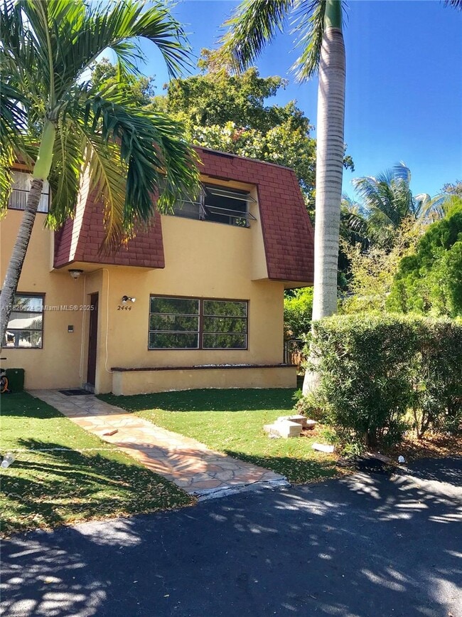 Building Photo - 2444 SW 58th Manor Rental
