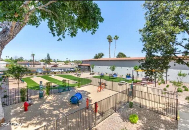 Photo - 4903 W Thomas Rd Unidad 0