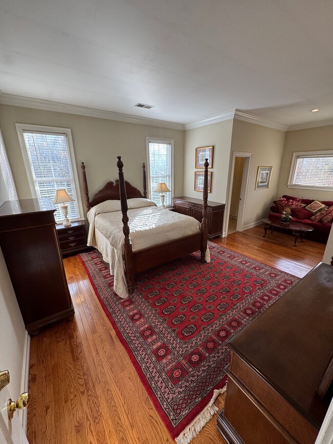 Photo - 200 Winding Stair Trl