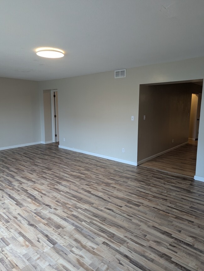 Living Room - 16 8th St S Unit Main