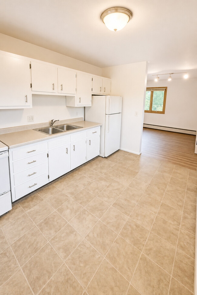 Photo - Lake Point Drive Apartments