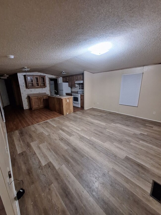 Photo - 103 Co Rd 151