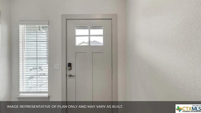 Photo - 325 Fairfax Ave