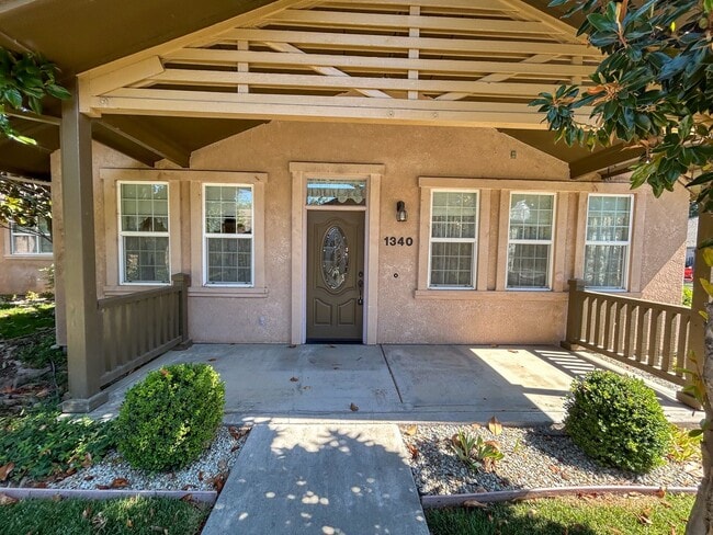 1340 Kate Ct