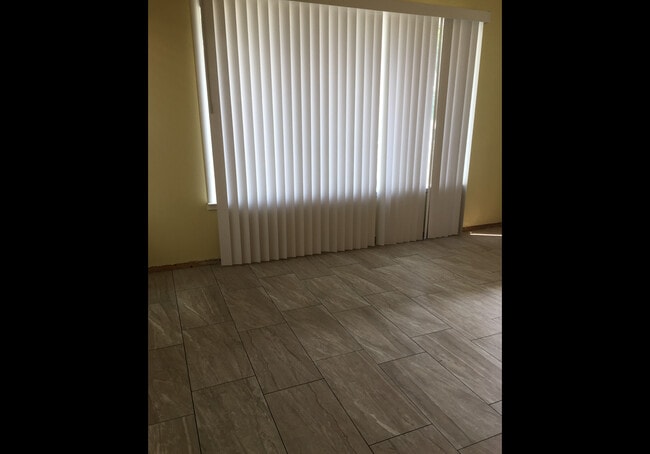 Photo - 916 Bautista Dr Unit 916