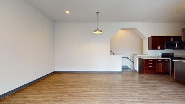Photo - 110 E Berkeley St