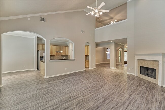 Photo - 7 Raindance Ct