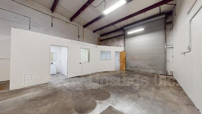 Building Photo - 6200 Stainless Way