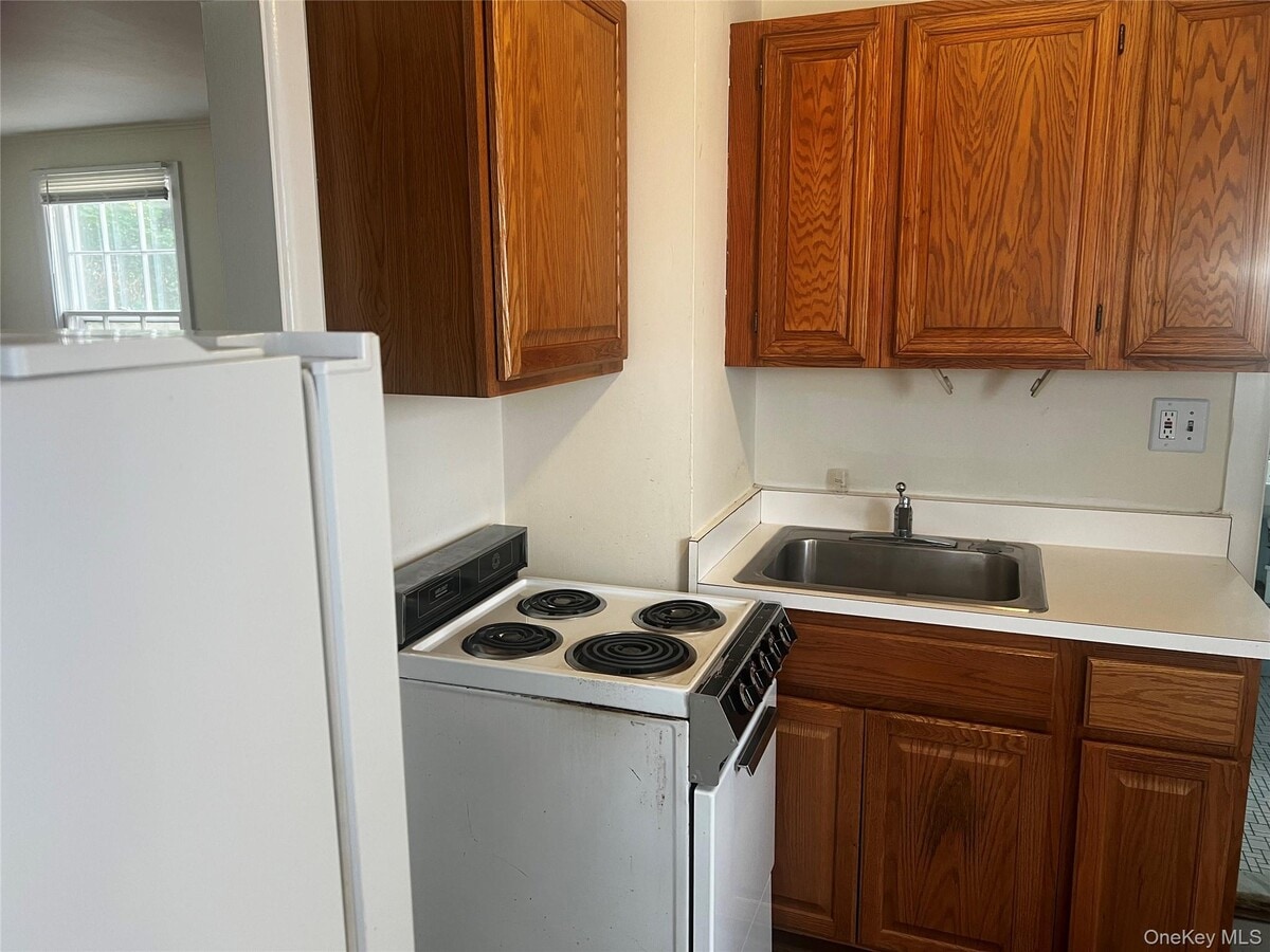 Photo - 14 Oyster Bay Road