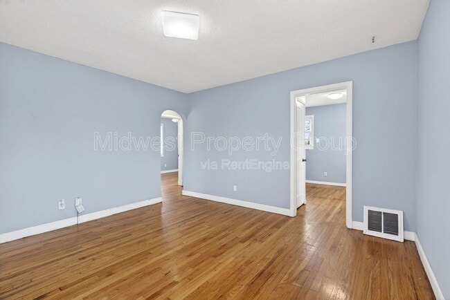 Photo - 7711 Brocton Ct