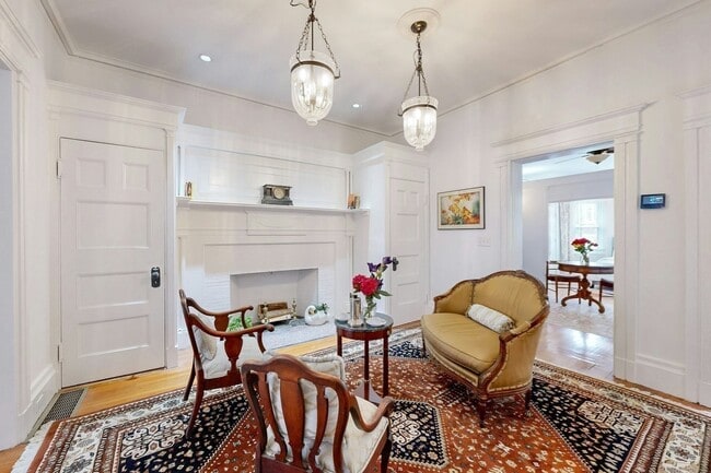 Photo - 15 Garrison Rd Unit 1