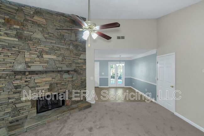 Photo - 30 Oaklake Ct