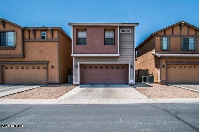 4374 E Sack Dr