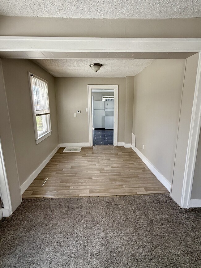 Photo - 18730 Meier St