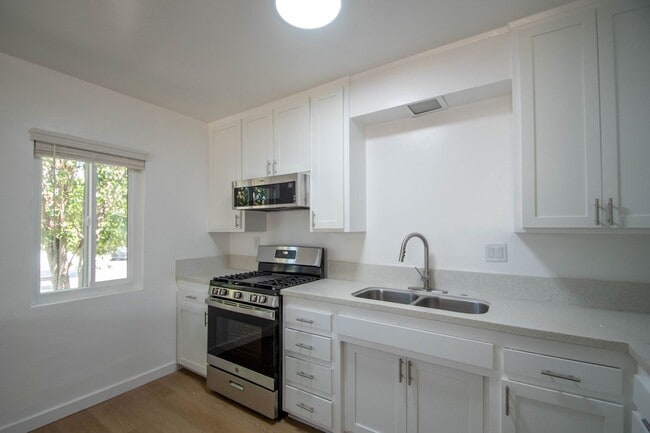 Photo - 14312 Tiara St Unit 01