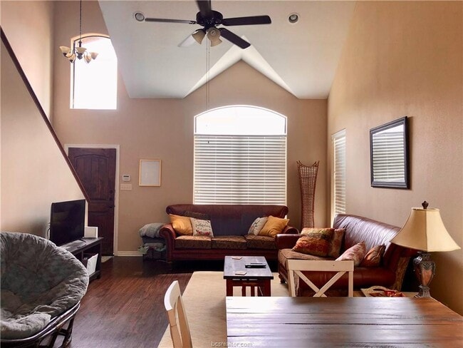 Photo - 1707 Boardwalk Ct