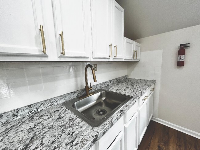 Photo - 180 N 12th St Apartment Unit 3