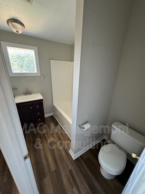 Photo - 1319 Autumn Ave