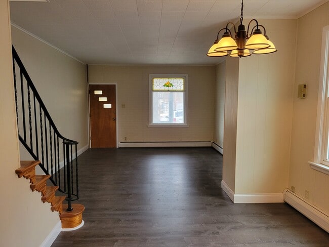 Photo - 104 Springgarden St
