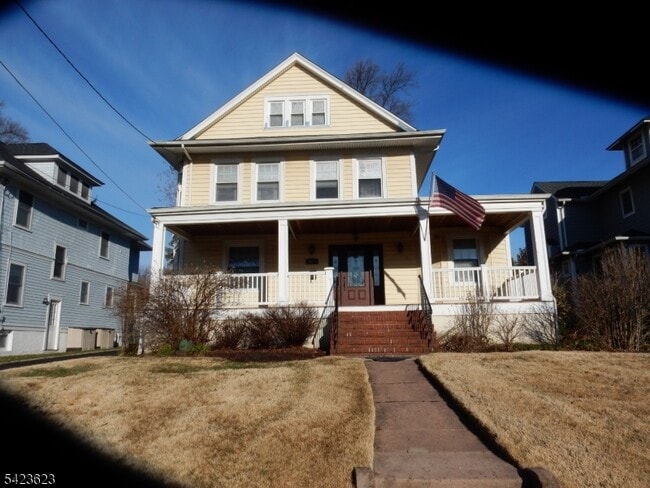 Building Photo - 418 Washington St