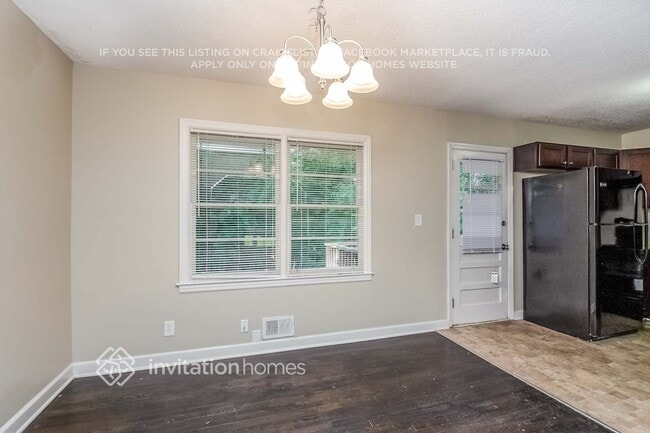 Photo - 2751 Flagstone Dr SE