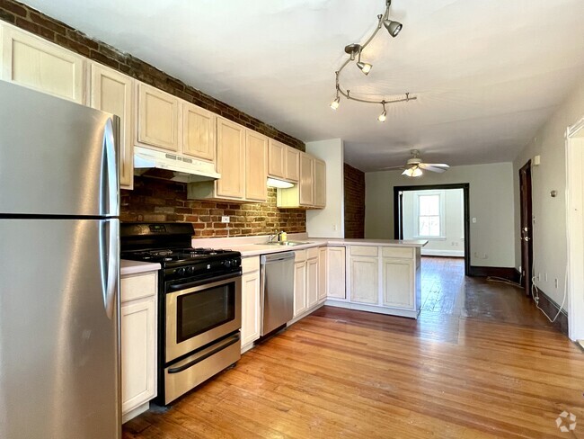 Building Photo - 6 Mead St Unit 2A Rental