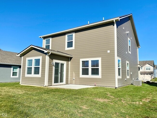 Photo - 6685 Hawthorne Dr