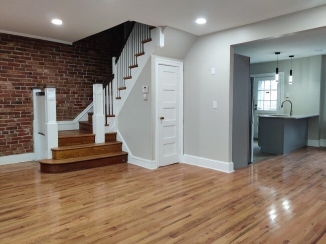 Photo - 5125 Greene St